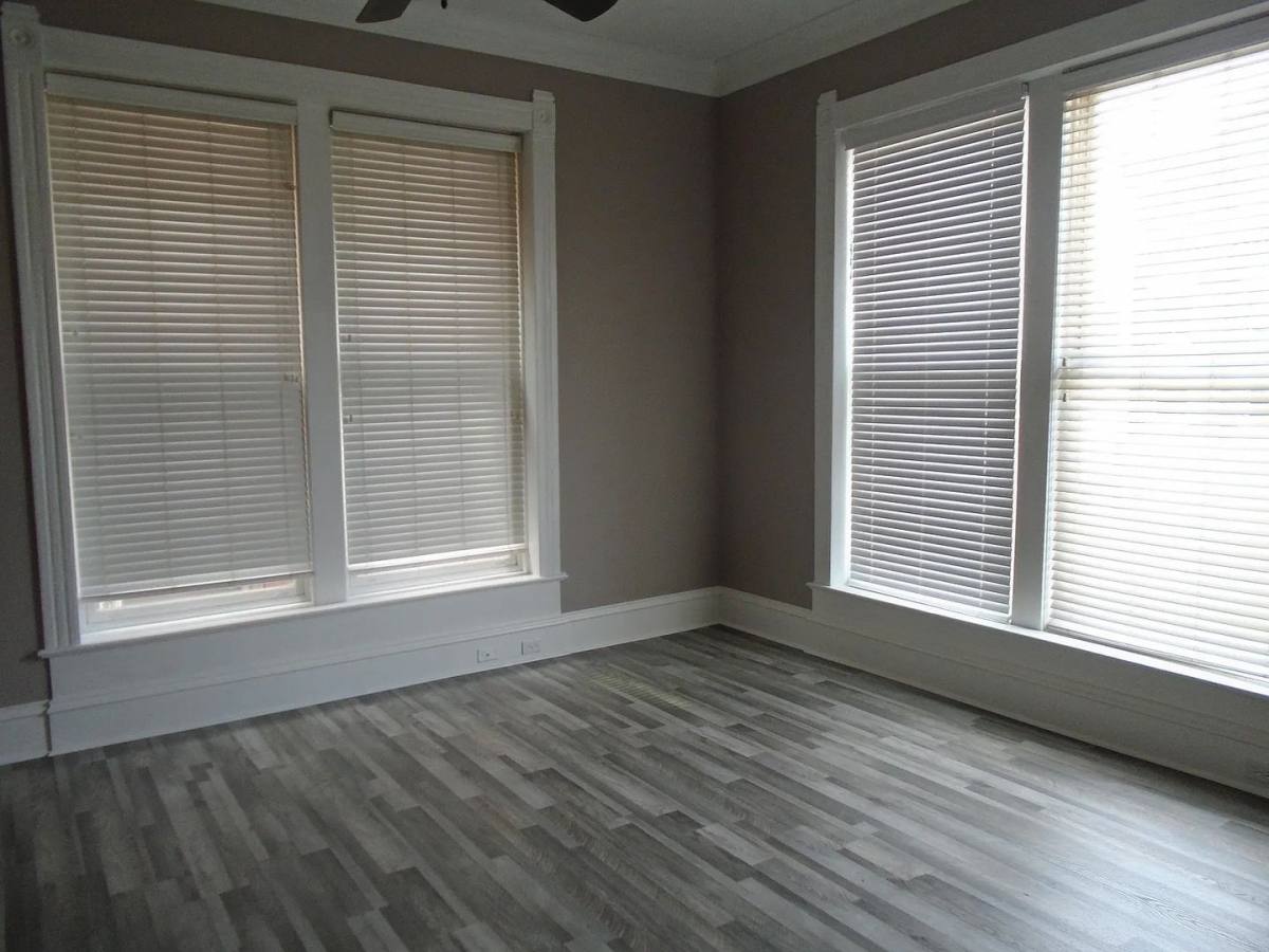 Apartment for rent at 200 E 9th St, Hopkinsville, KY 42240