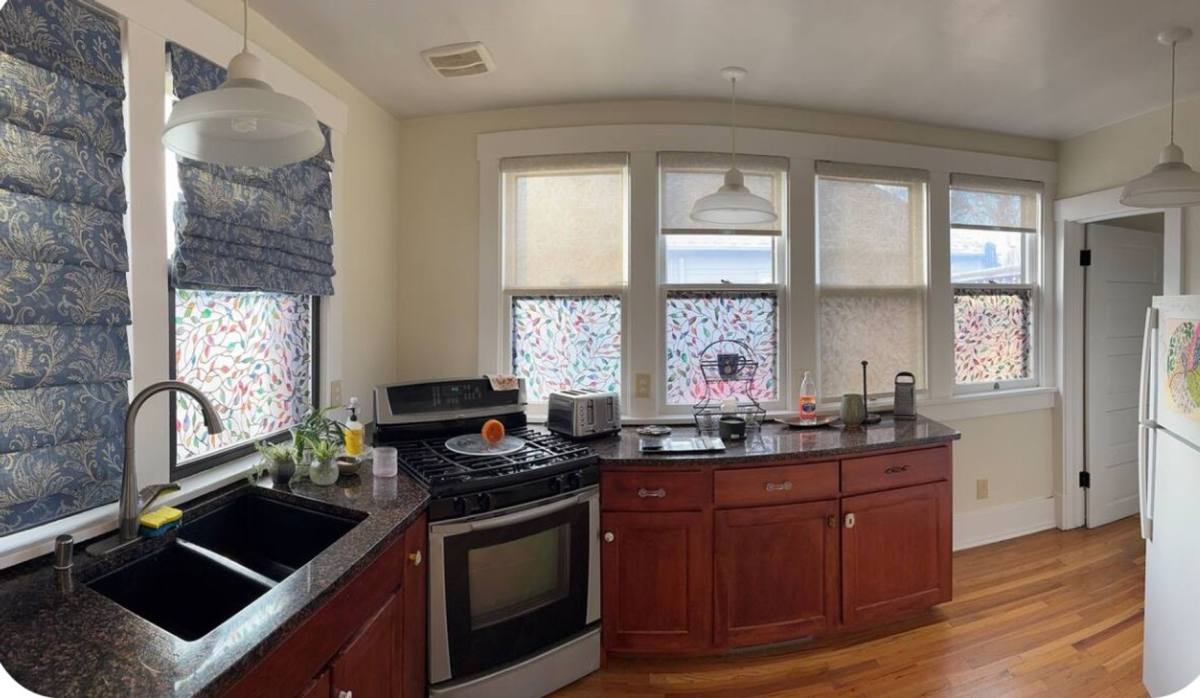 House for rent at 423 Walter St SE, Albuquerque, NM 87102