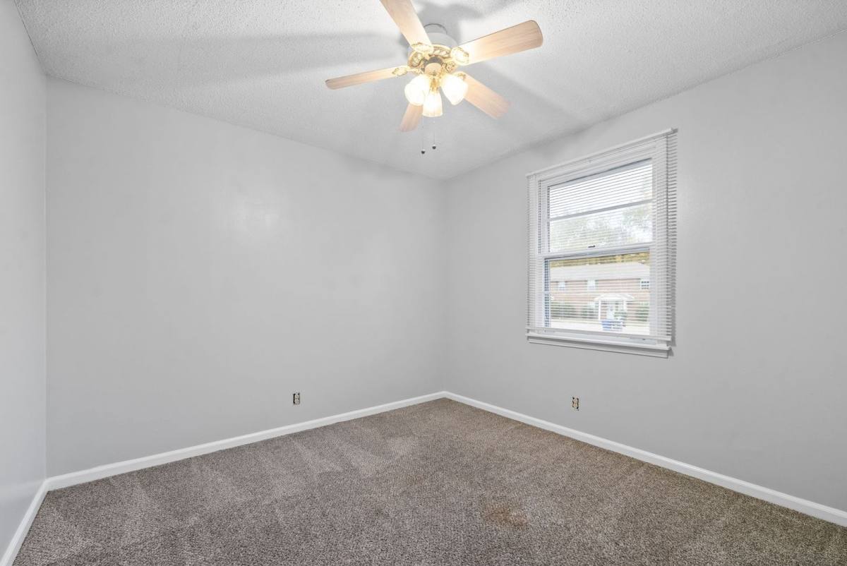 Apartment for rent at 102 Tandy Dr, Clarksville, TN 37042