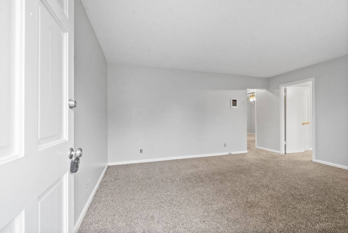 Apartment for rent at 102 Tandy Dr, Clarksville, TN 37042