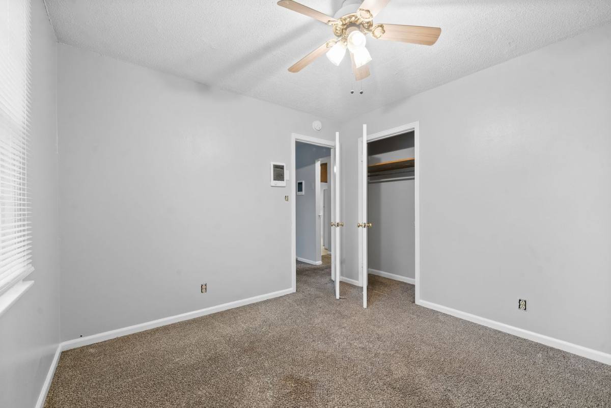 Apartment for rent at 102 Tandy Dr, Clarksville, TN 37042