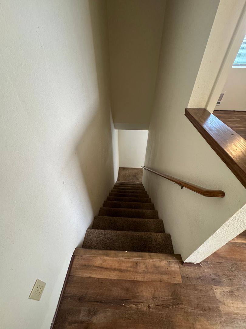 Townhouse for rent at 901-981 SE Ford St, McMinnville, OR 97128