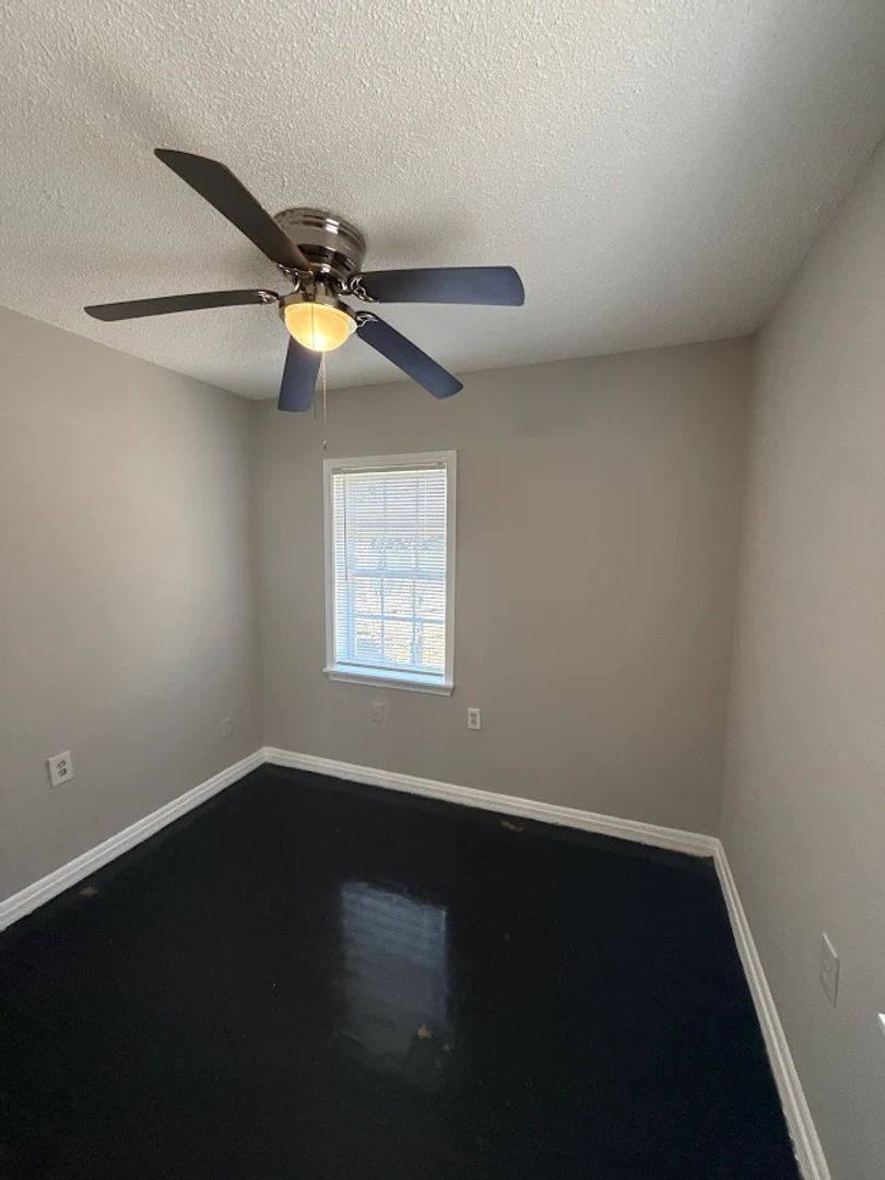 Apartment for rent at 230 Rosser St SW, Atlanta, GA 30314