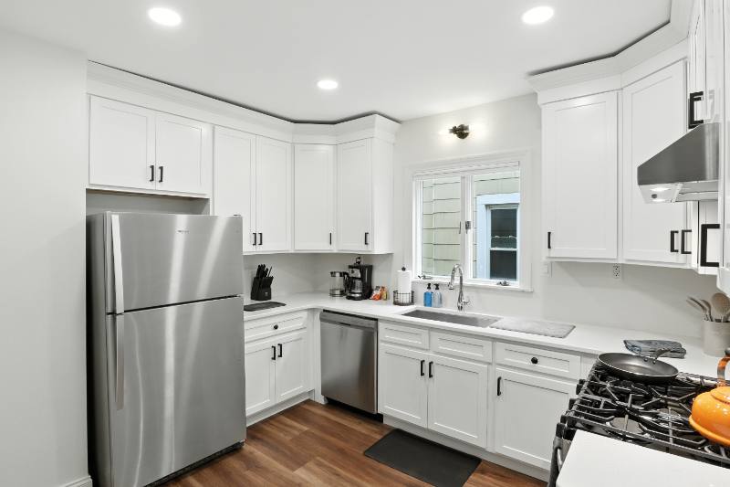 Apartment for rent at 140 Commonwealth Ave #1, Buffalo, NY 14216