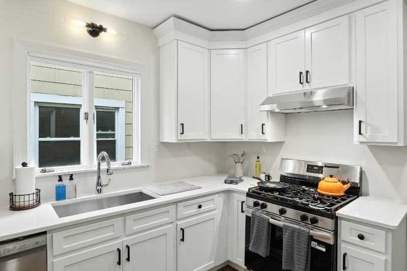 Apartment for rent at 140 Commonwealth Ave #1, Buffalo, NY 14216