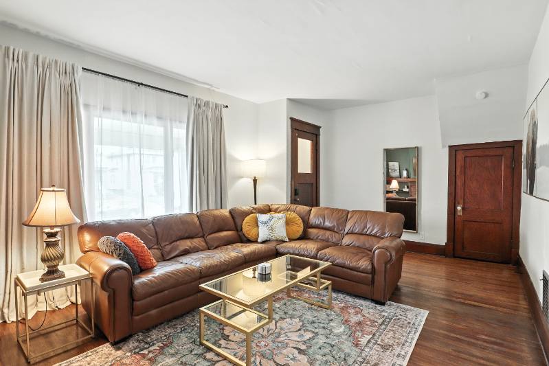 Apartment for rent at 140 Commonwealth Ave #1, Buffalo, NY 14216