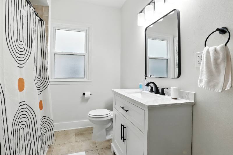 Apartment for rent at 140 Commonwealth Ave #1, Buffalo, NY 14216