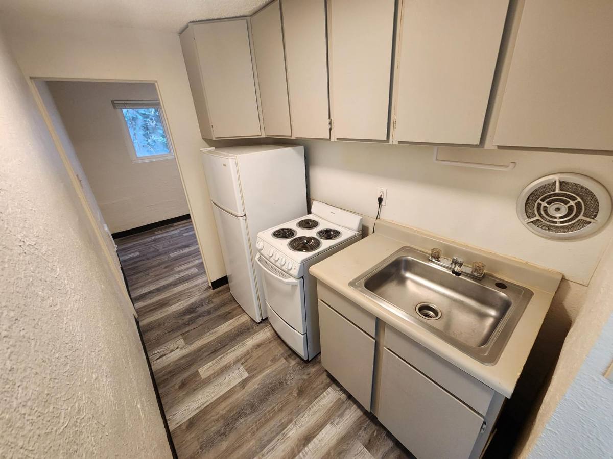 Melrose Court, 1642 Melrose Ave, Seattle, WA 98122 - Apartment for Rent - Image 5