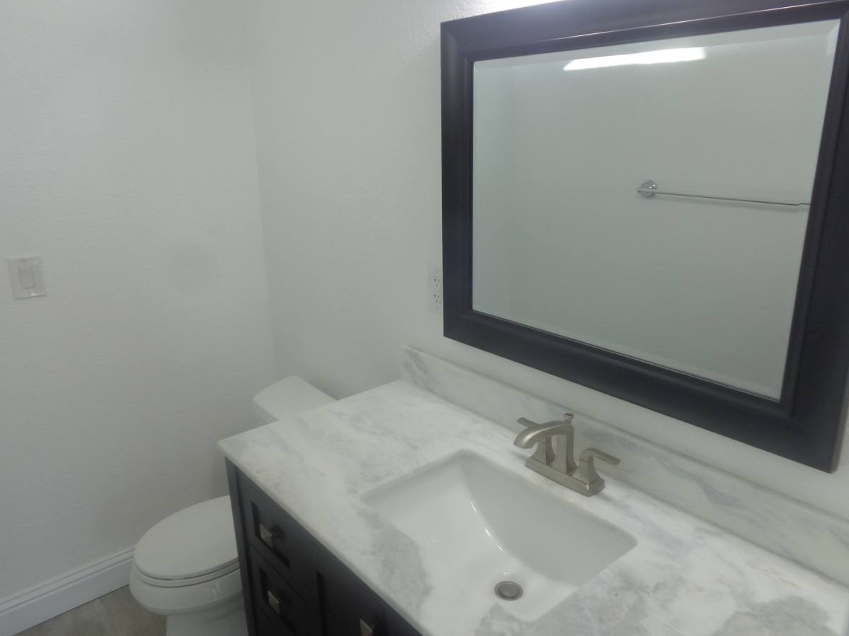 Apartment for rent at 538-556 N Coast Highway, Laguna Beach, CA 92651