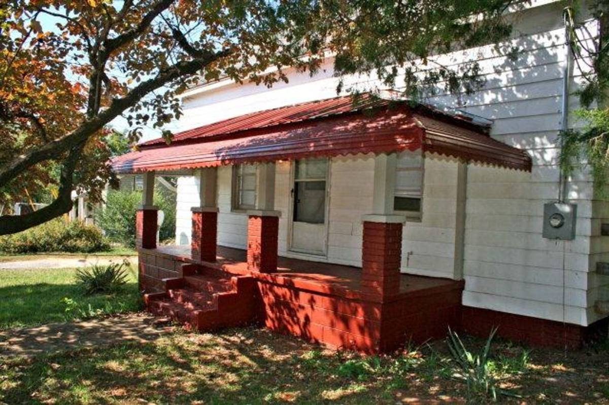 House for rent at 472 Whitehall Rd, Athens, GA 30605