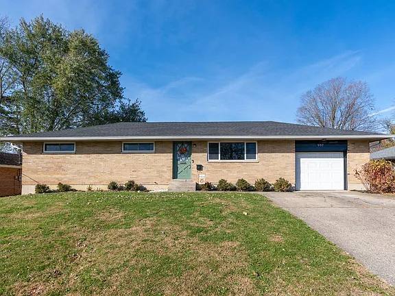 House for rent at 907 Birchwood Dr, Lebanon, OH 45036