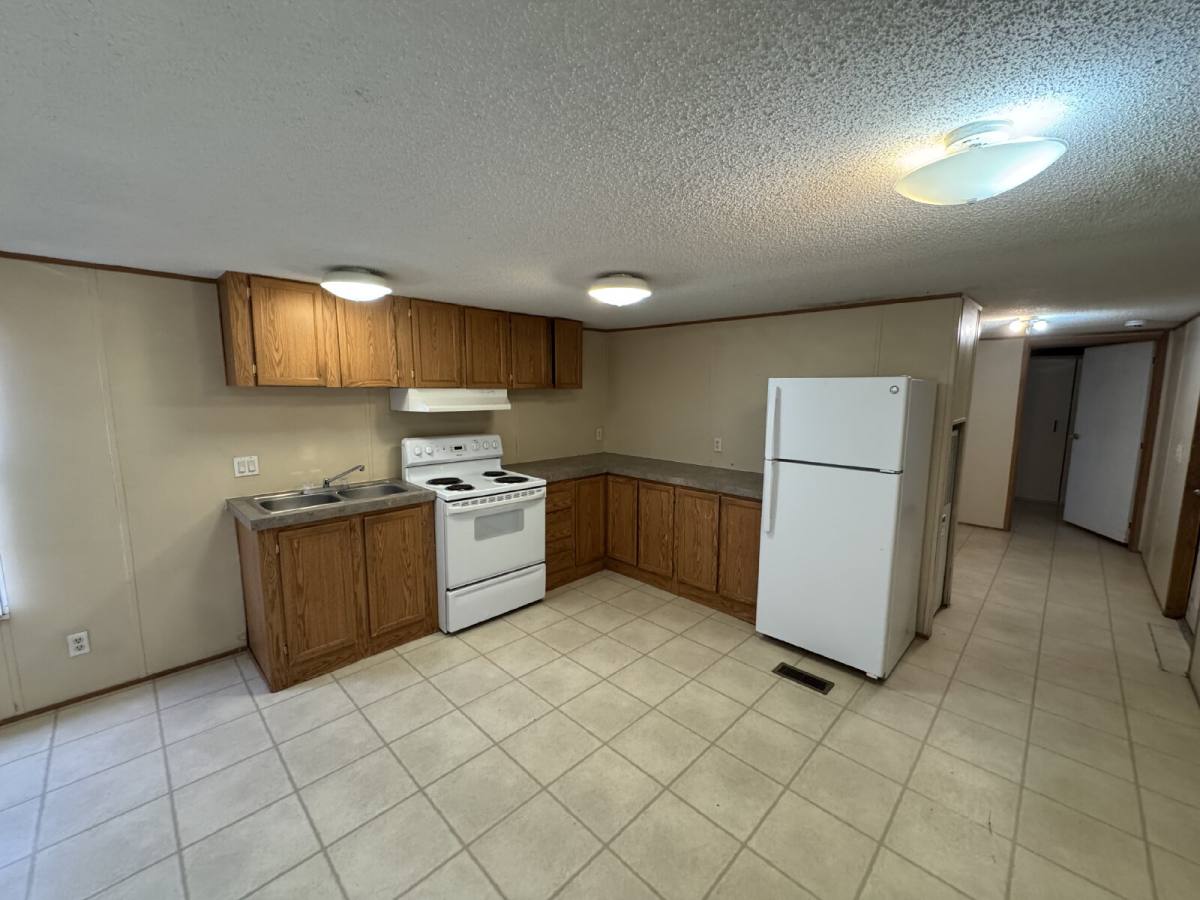 Apartment for rent at 7008 N C R 1500 #20, Shallowater, TX 79363