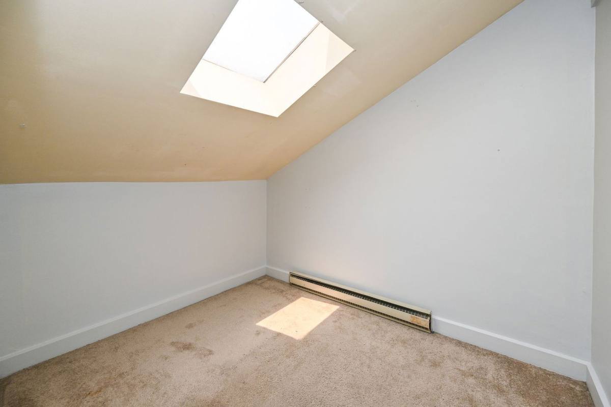 Apartment for rent at 2431 Ohio Ave #4, Cincinnati, OH 45219