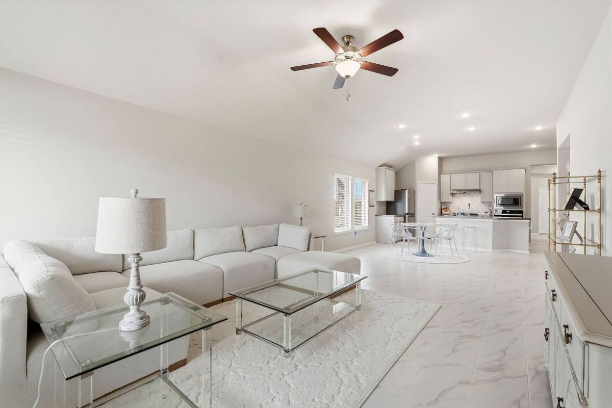 House for rent at 10526 Cabot Trail, Rosharon, TX 77583