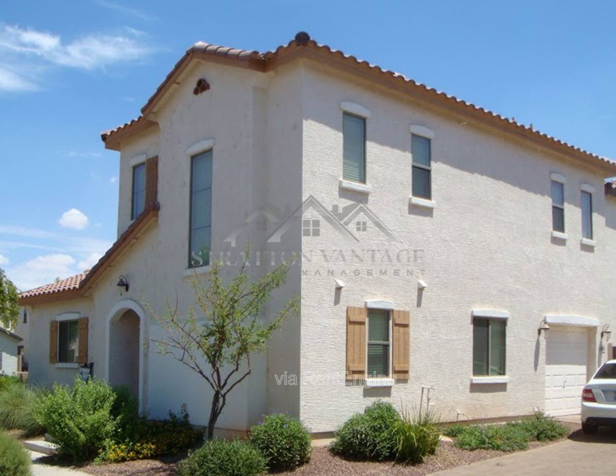 House for rent at 4685 E Laurel Ave, Gilbert, AZ 85234