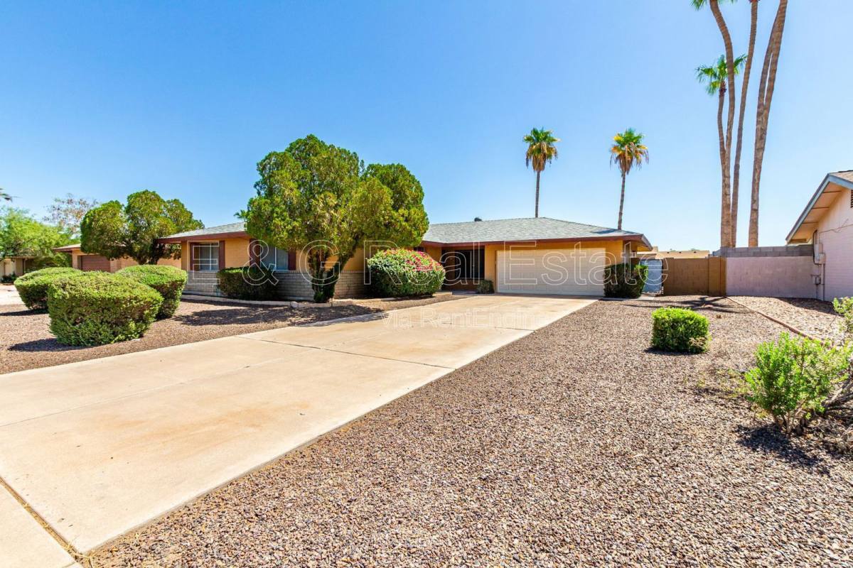 House for rent at 4013 S Hazelton Lane, Tempe, AZ 85282