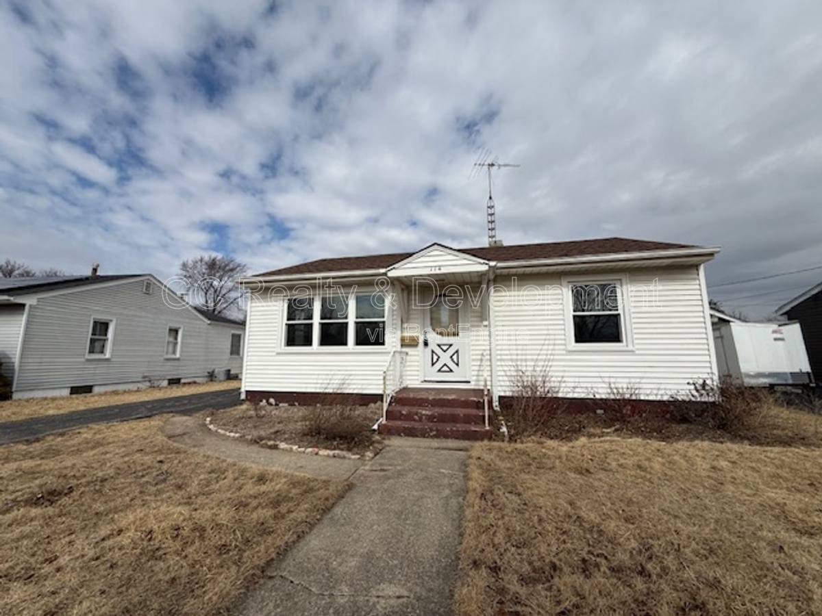 House for rent at 114 Martin Ave, Montgomery, IL 60538