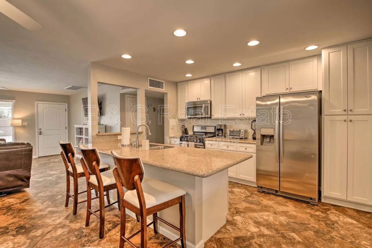 House for rent at 609 S Priest Dr, Tempe, AZ 85281