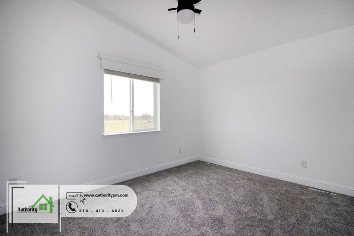House for rent at 18848 Lorina Dr, Anderson, CA 96007