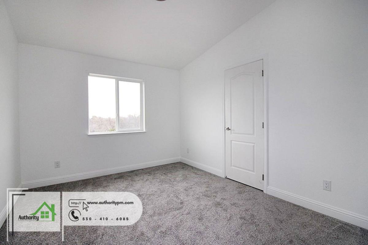 House for rent at 18848 Lorina Dr, Anderson, CA 96007