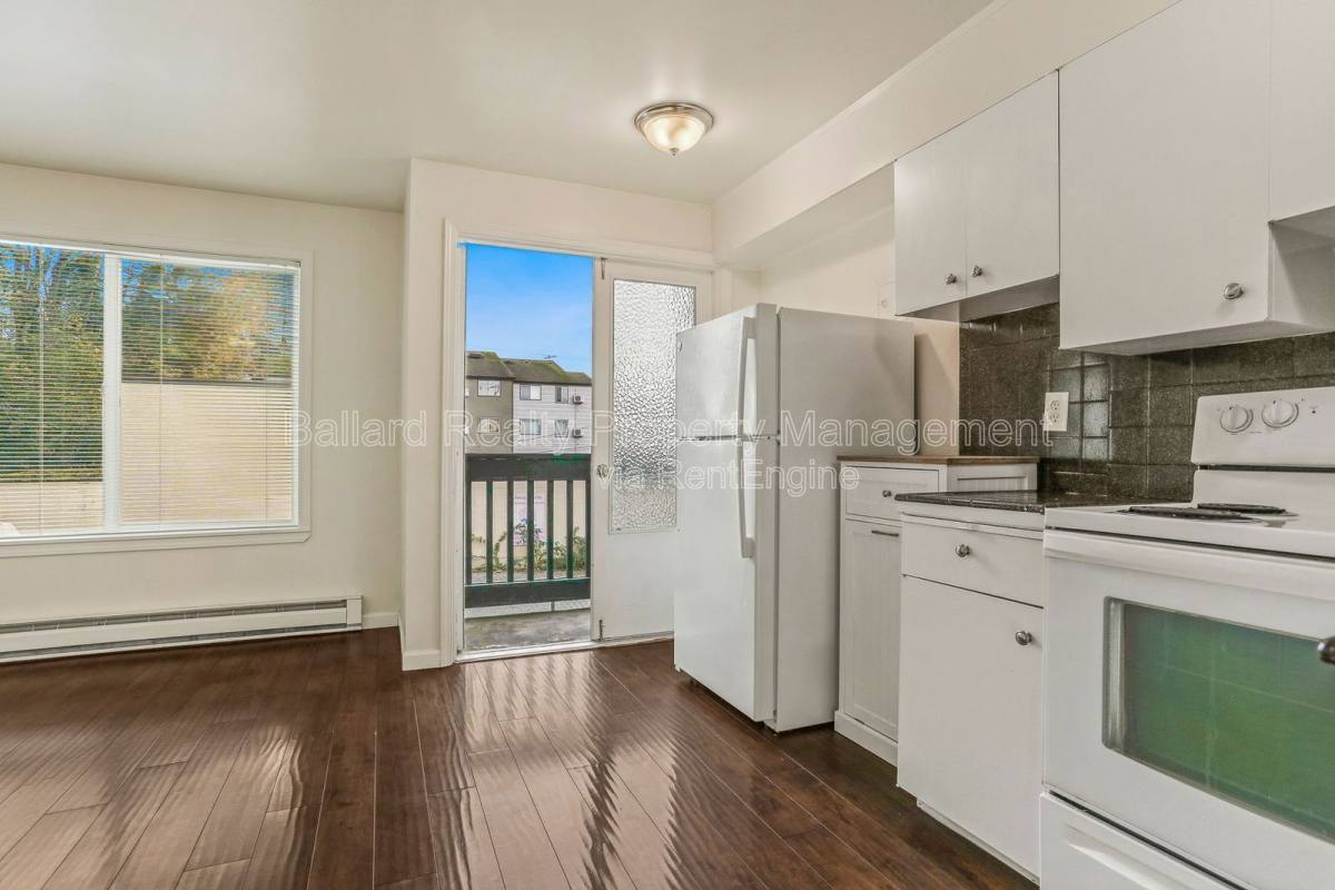 Apartment for rent at 9030 Greenwood Ave N #106, Seattle, WA 98103