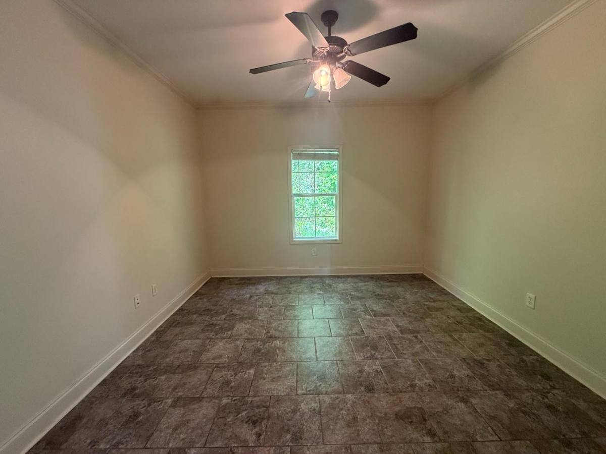 Apartment for rent at 360 Acadia Loop, Oxford, MS 38655