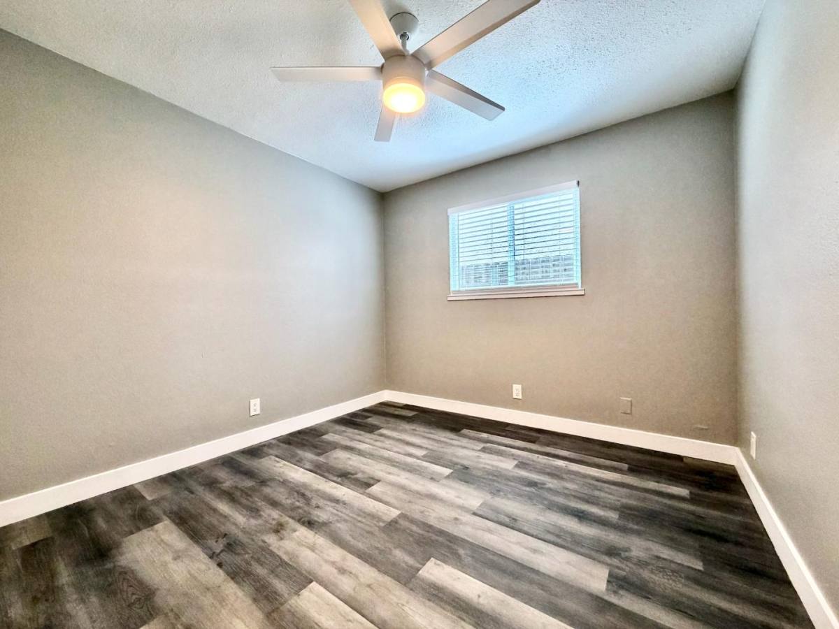 Apartment for rent at 1819 W St #2, Sacramento, CA 95818