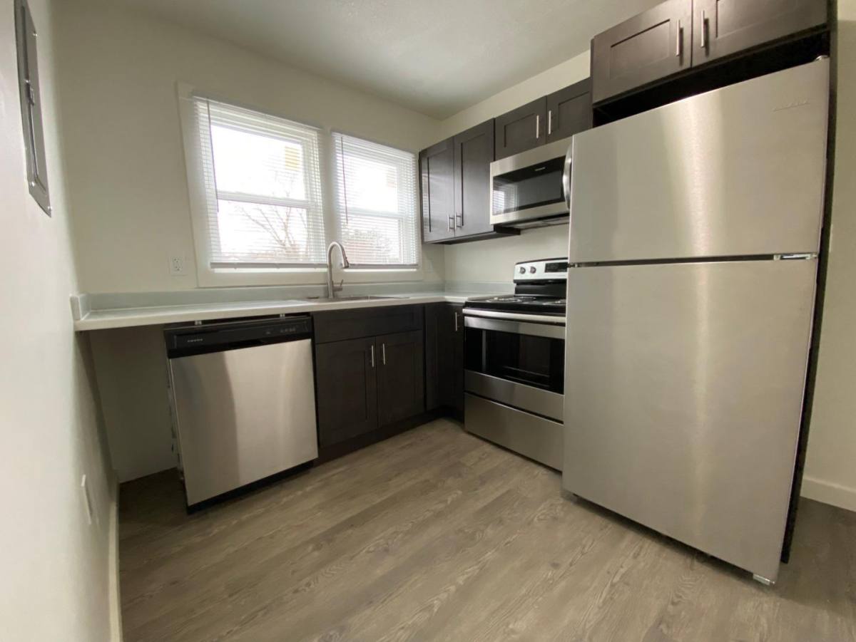 Apartment for rent at 213 Carroll Dr #A, Harriman, TN 37748