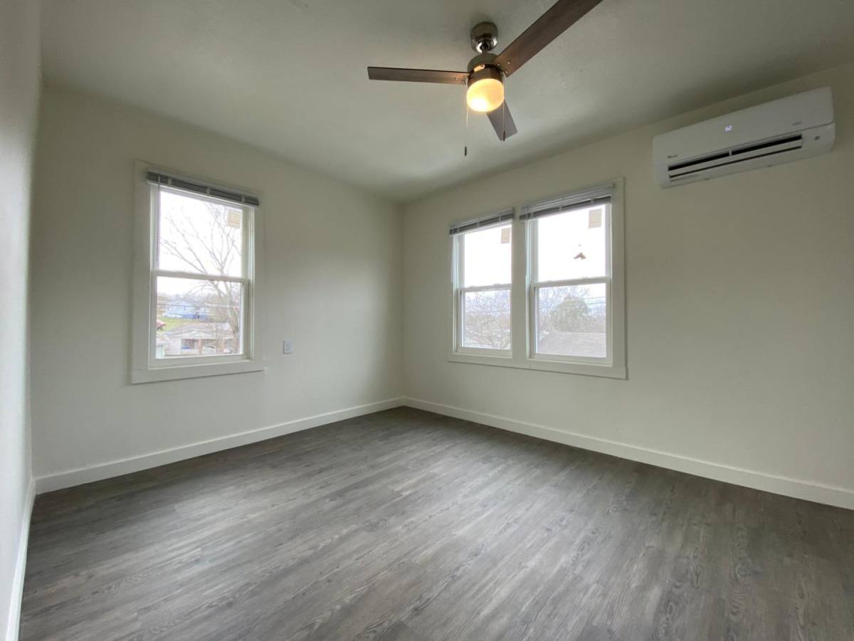 Apartment for rent at 213 Carroll Dr #A, Harriman, TN 37748