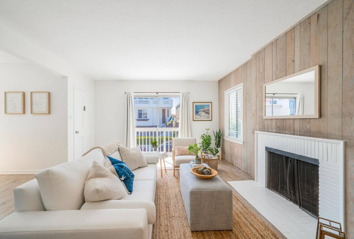 House for rent at 333 28th St #THE Barefoot Beach, Hermosa Beach, CA 90254