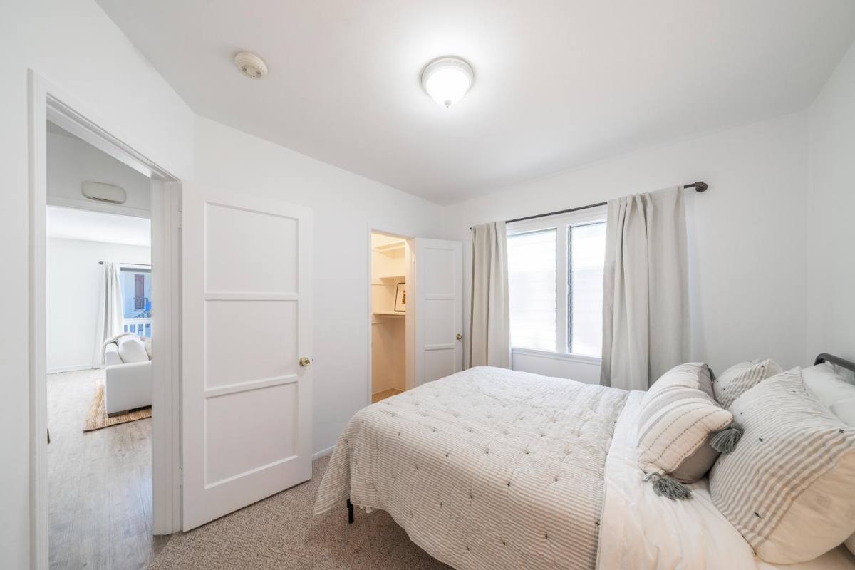 House for rent at 333 28th St #THE Barefoot Beach, Hermosa Beach, CA 90254