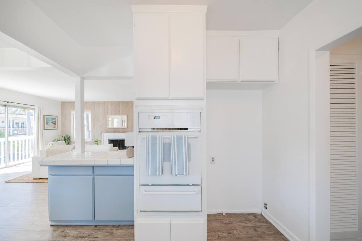 House for rent at 333 28th St #THE Barefoot Beach, Hermosa Beach, CA 90254