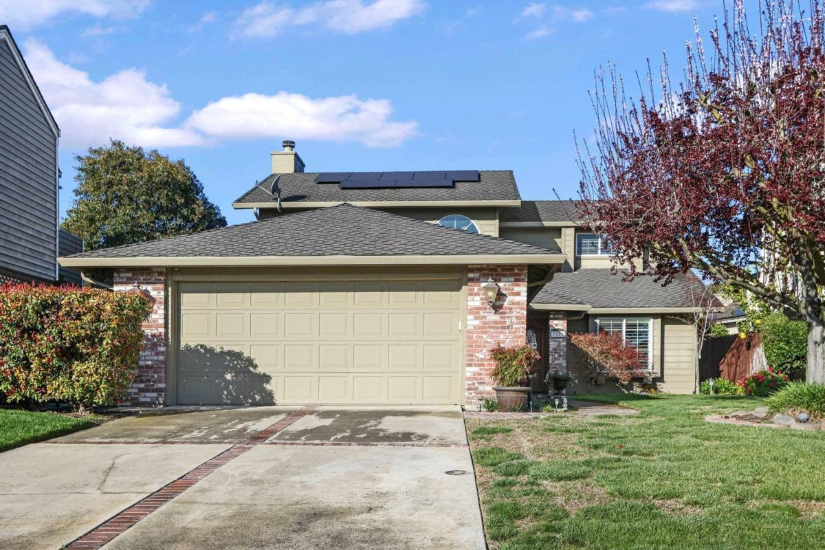 House for rent at 7273 Shoreline Dr, Stockton, CA 95219