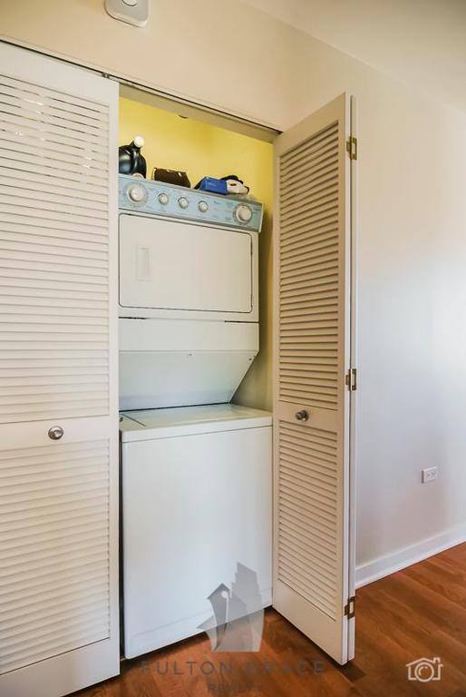 Apartment for rent at 873 N Larrabee St #502, Chicago, IL 60610