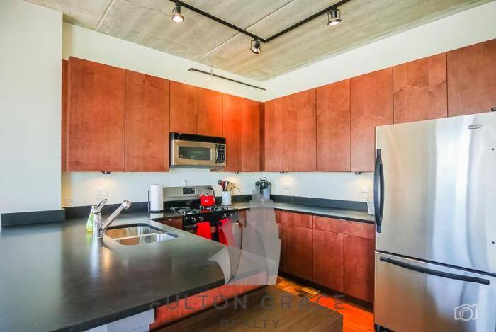 Apartment for rent at 873 N Larrabee St #502, Chicago, IL 60610