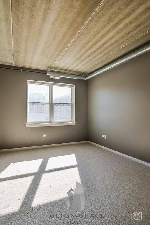 Apartment for rent at 873 N Larrabee St #502, Chicago, IL 60610