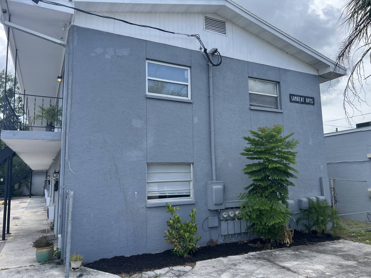 Apartment for rent at 108 W Ball St #1, Plant City, FL 33563