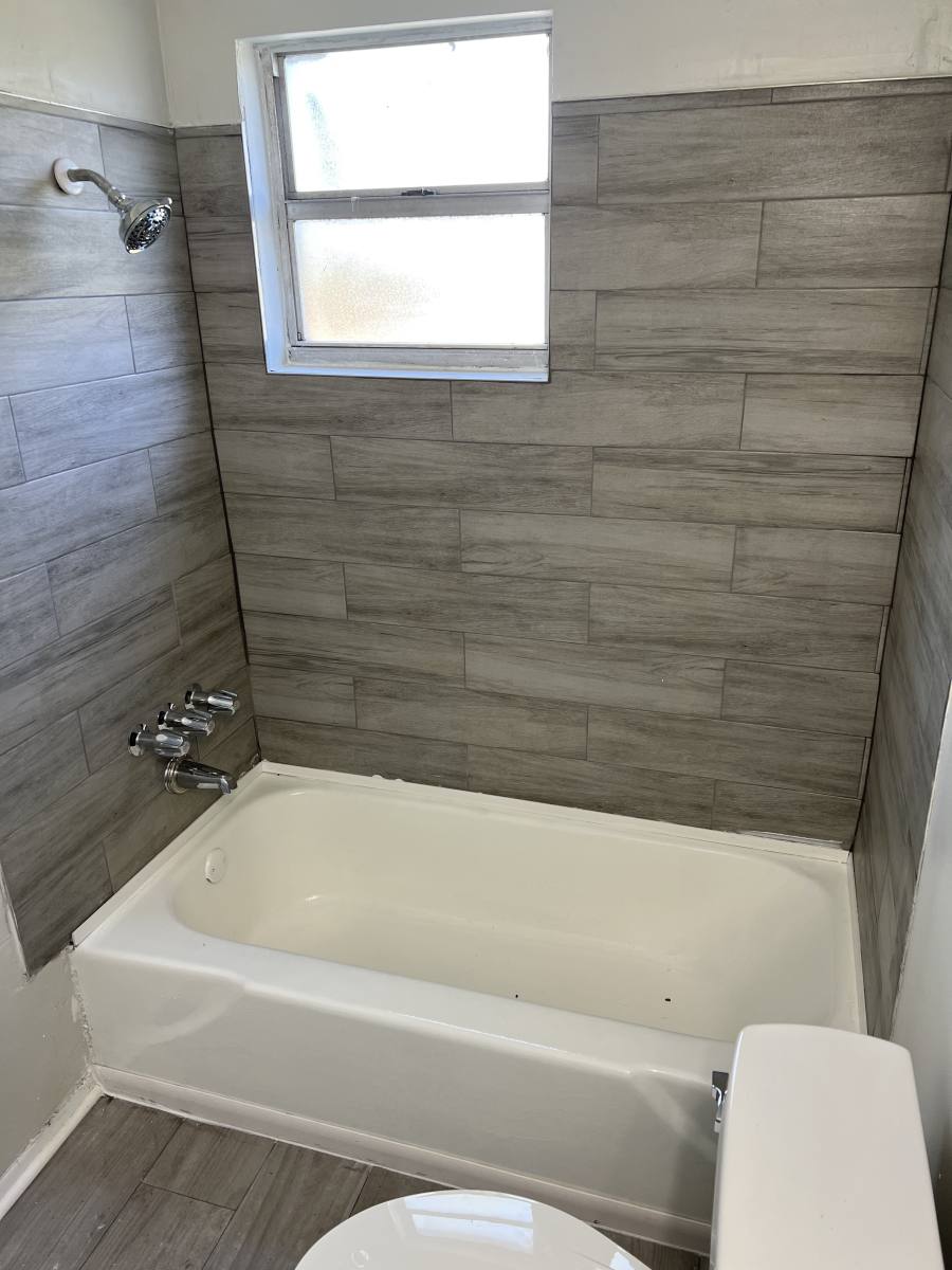 Apartment for rent at 108 W Ball St #1, Plant City, FL 33563