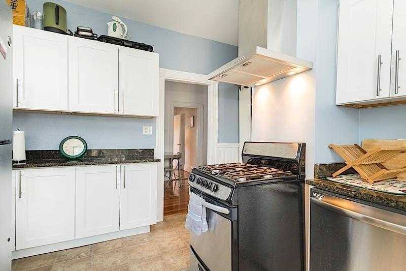 Apartment for rent at 137 Columbia St, Cambridge, MA 02139