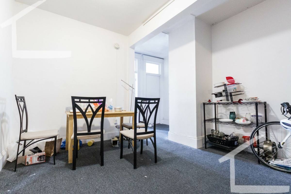 Apartment for rent at 44 Brighton Ave #6, Allston, MA 02134