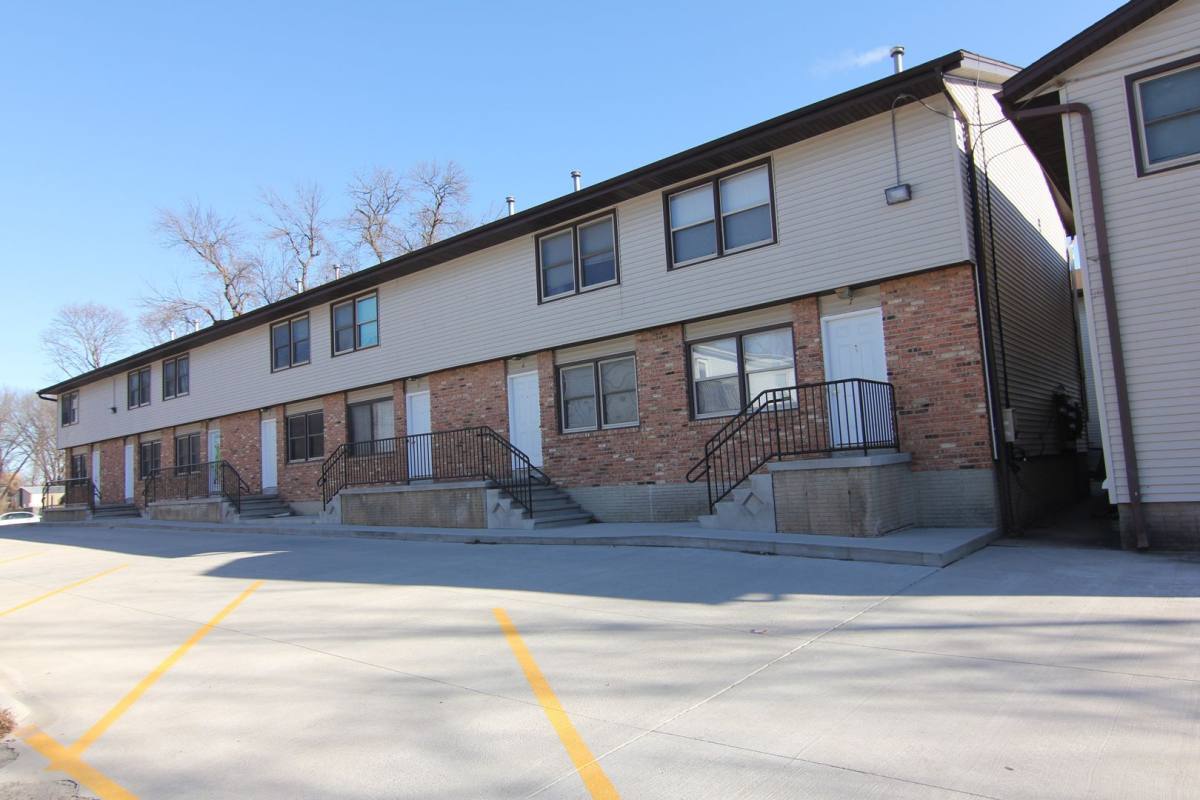Townhouse for rent at 508 5th St, Coralville, IA 52241