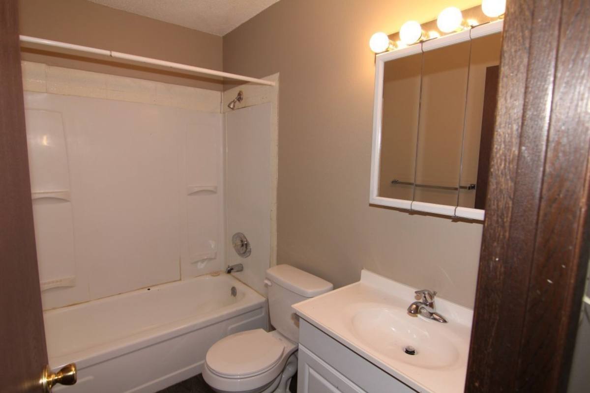 Townhouse for rent at 508 5th St, Coralville, IA 52241
