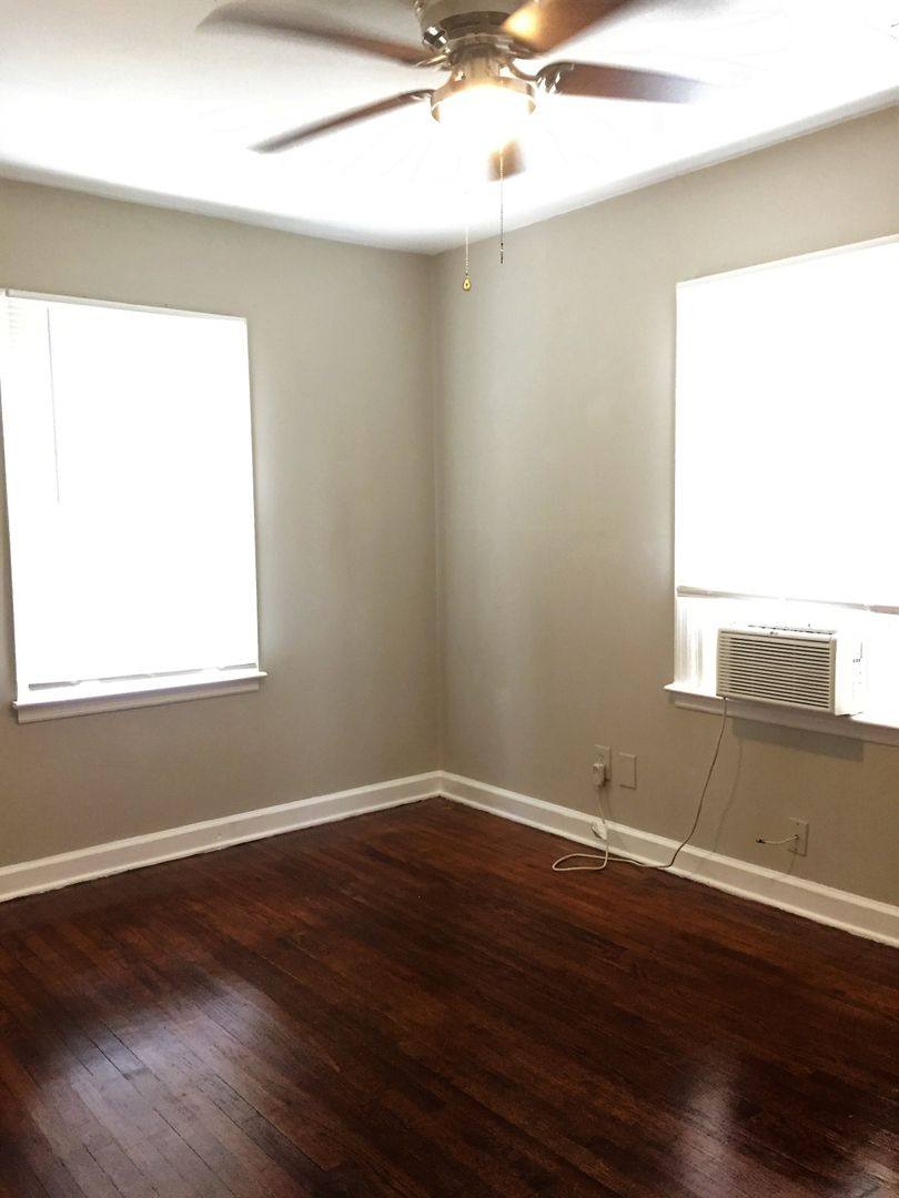 Apartment for rent at 210 Lakewood Dr, Marietta, GA 30060