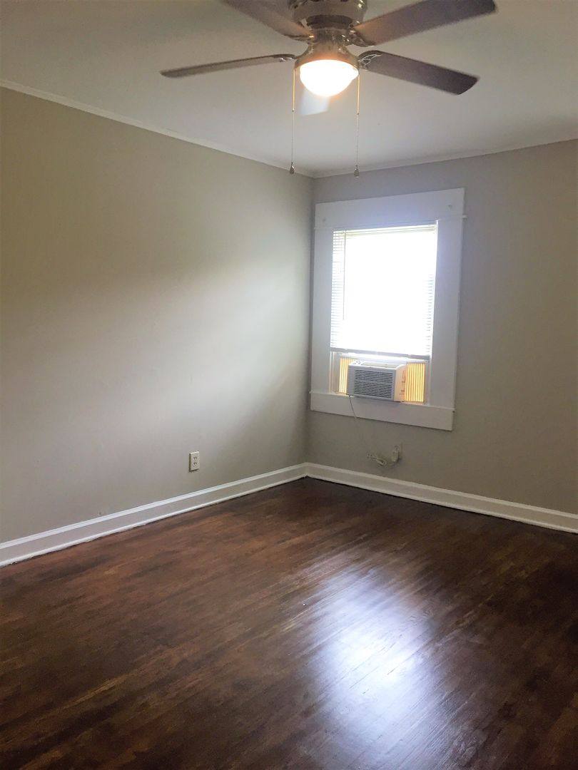 Apartment for rent at 210 Lakewood Dr, Marietta, GA 30060