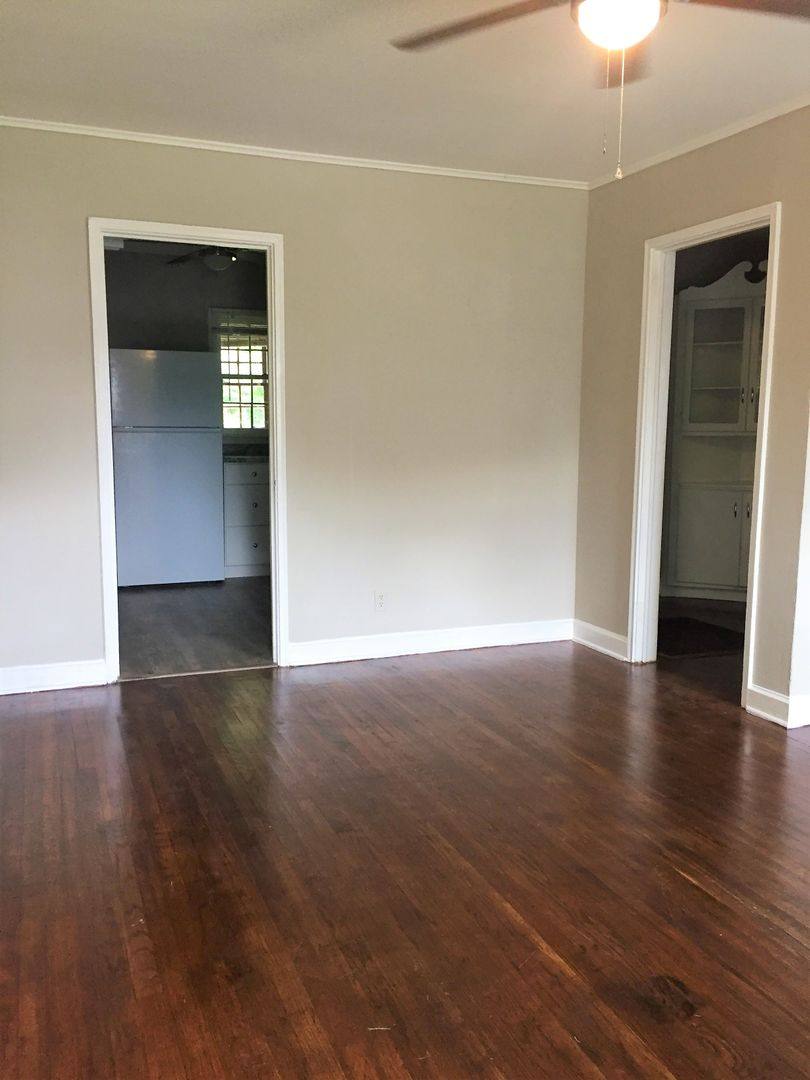 Apartment for rent at 210 Lakewood Dr, Marietta, GA 30060