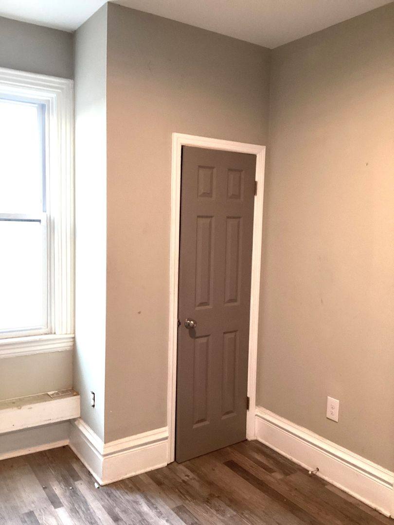 Apartment for rent at 23-27 Lincoln Way W, Chambersburg, PA 17201