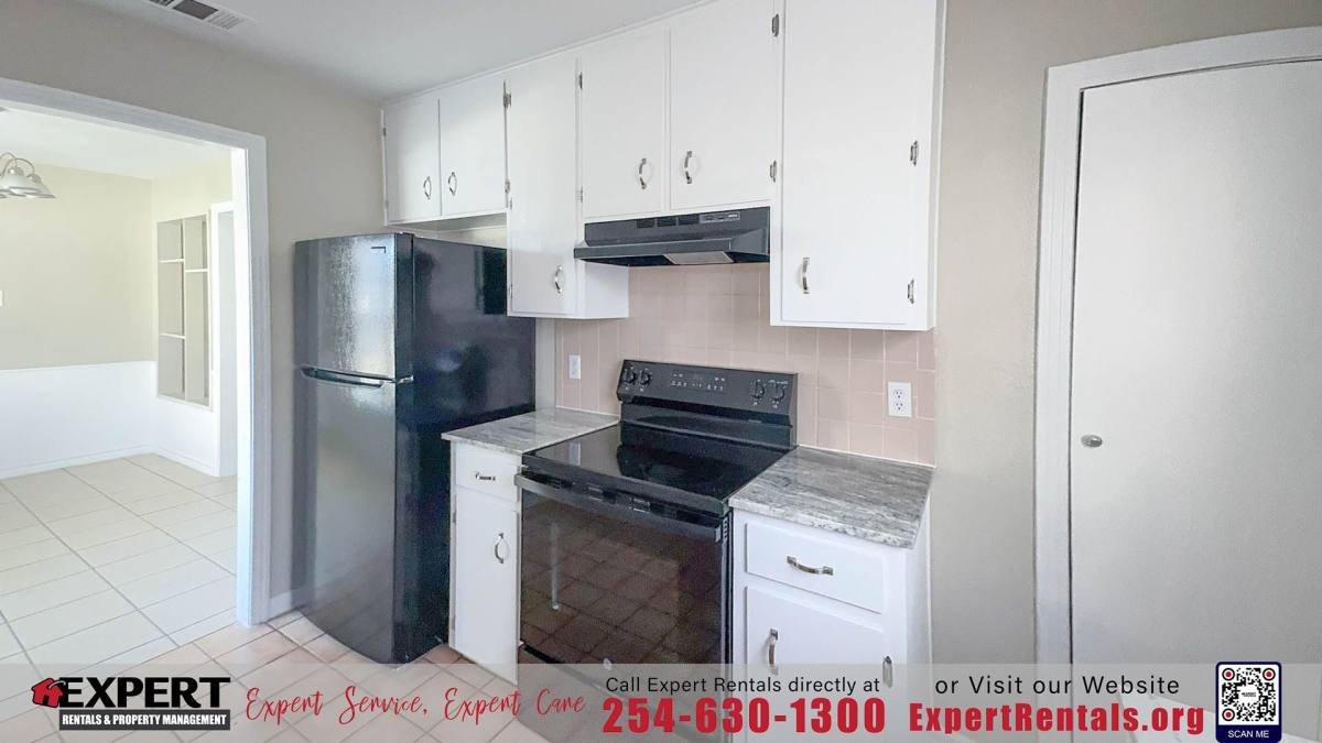 Townhouse for rent at 907 Wells St, Killeen, TX 76541
