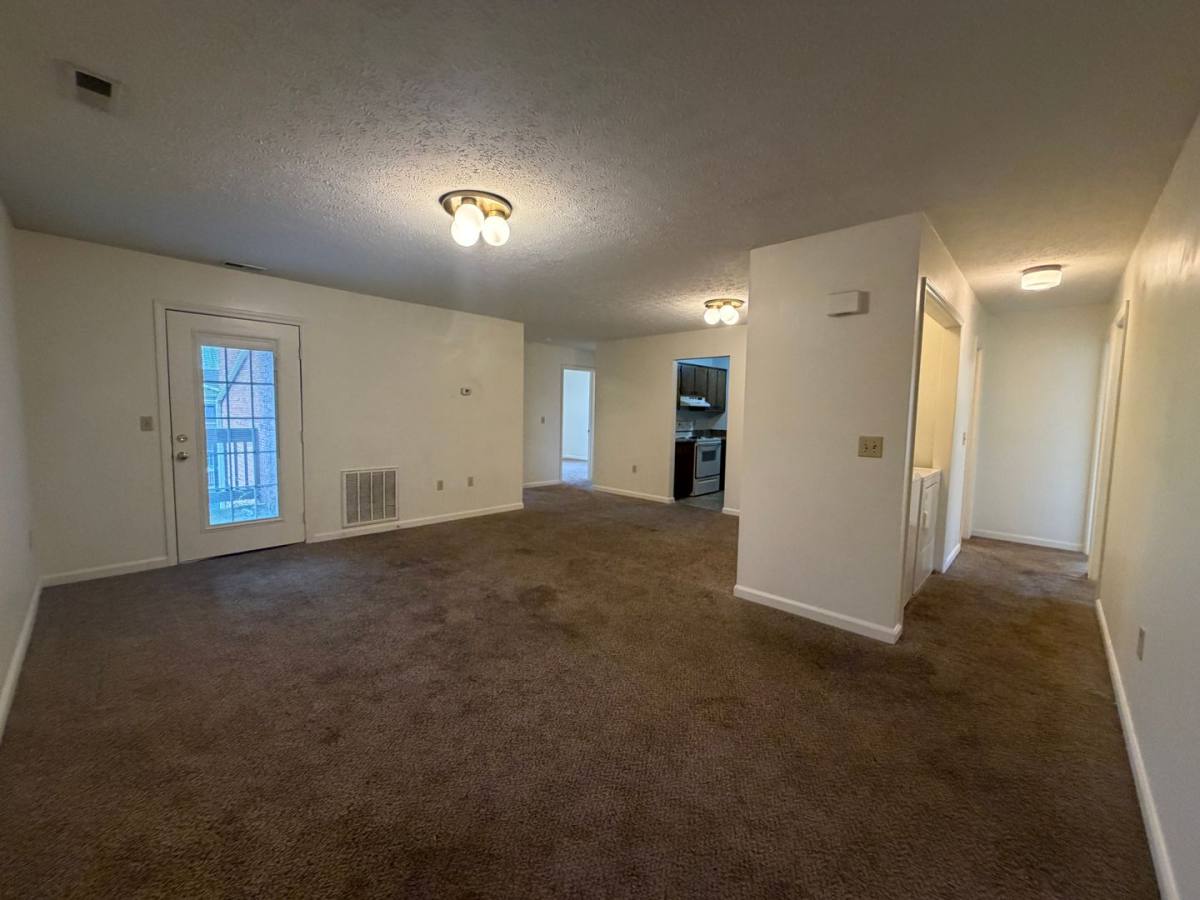 Apartment for rent at 1102 Downey St, Radford, VA 24141