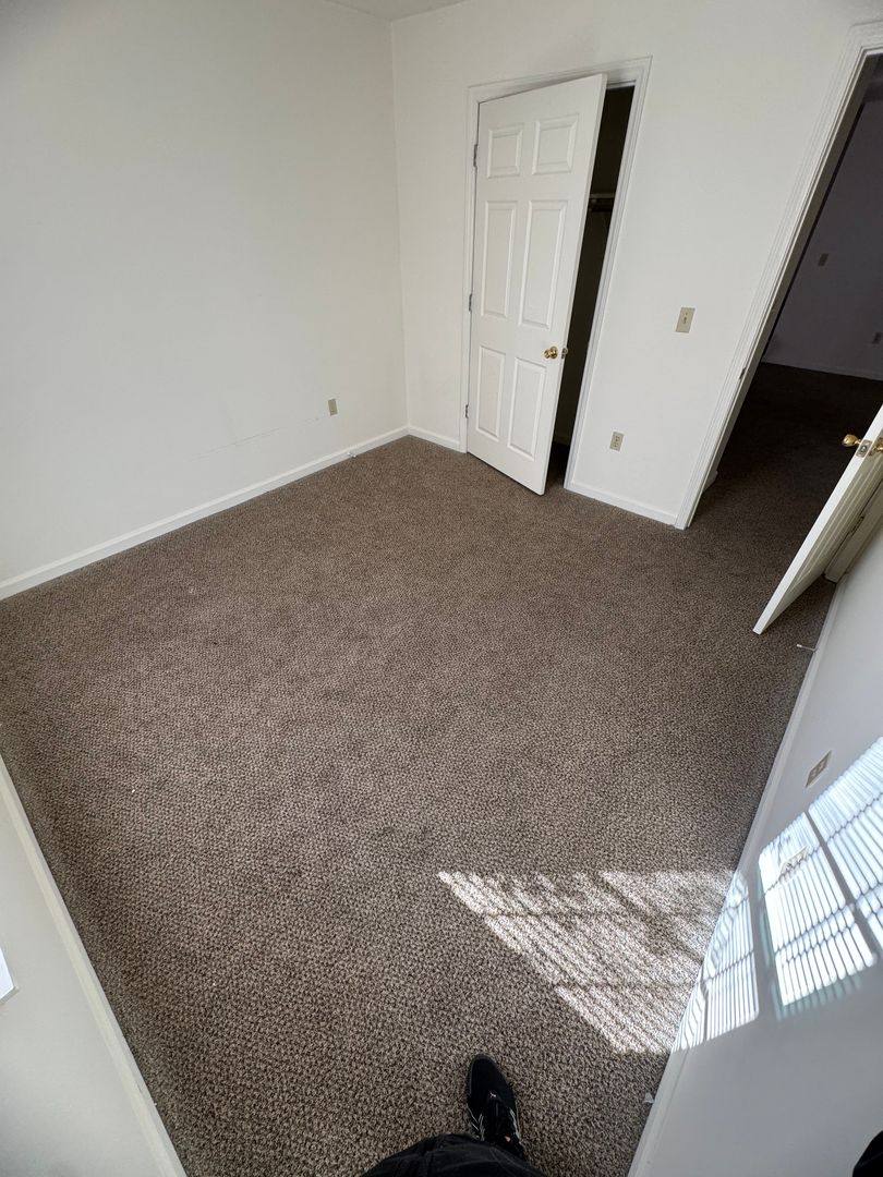 Apartment for rent at 1102 Downey St, Radford, VA 24141