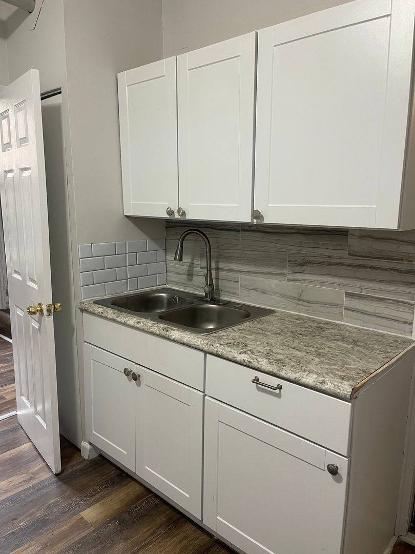 Apartment for rent at 2143 S Fairfield Ave, Chicago, IL 60608